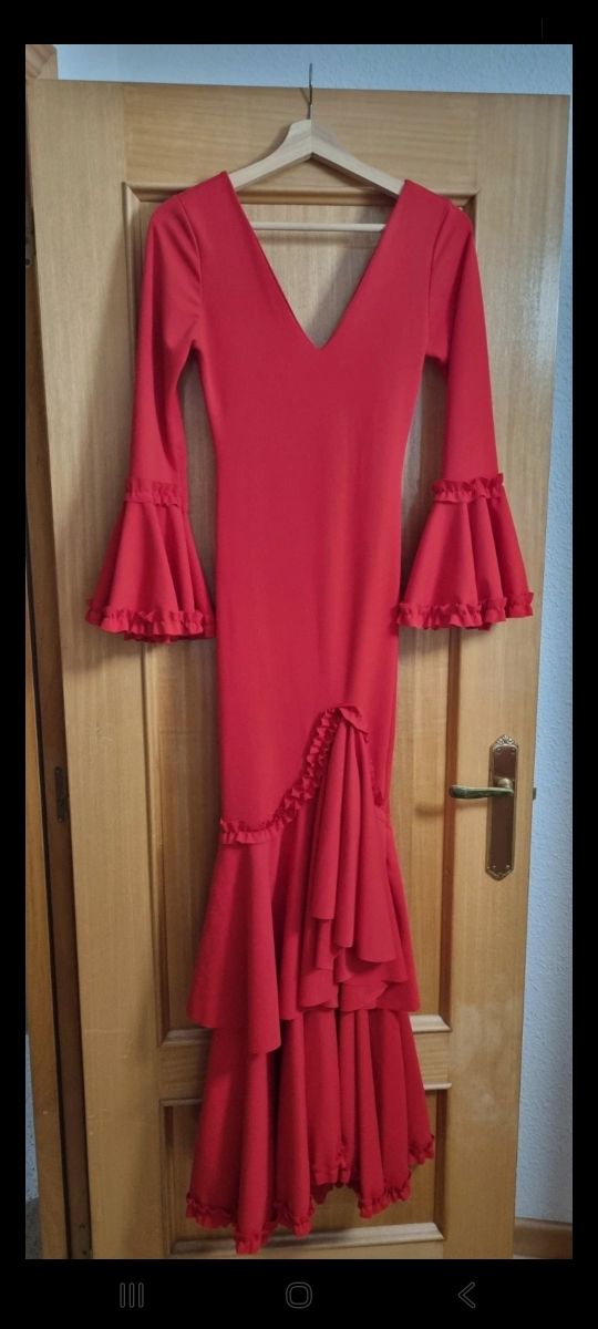 Vestido rojo gitana
