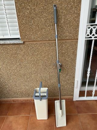 Cubo mopa limpieza hogar