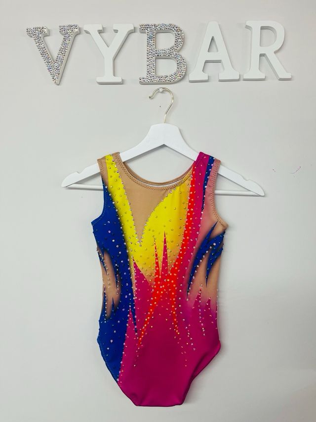 Maillot nuevo de gimnasia rítmica talla 10