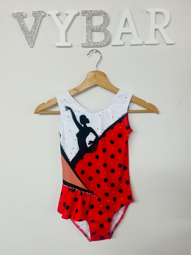 Maillot nuevo de gimnasia rítmica talla 10