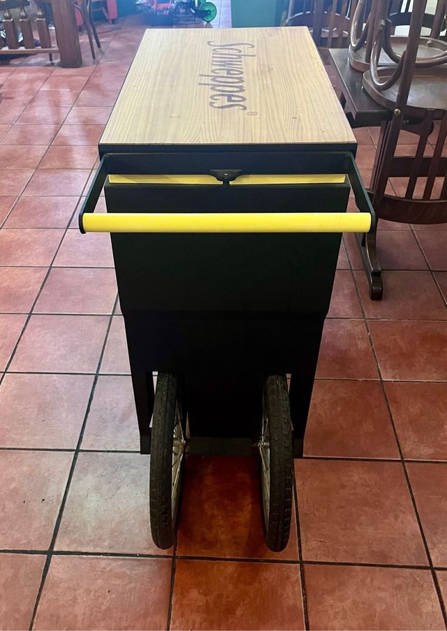 Carrito Schweppes - Coctelera