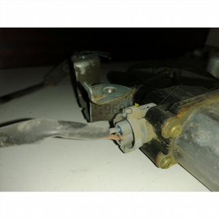 Elevalunas trasero izquierdo Nissan Primer