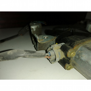 Elevalunas trasero izquierdo Nissan Primer
