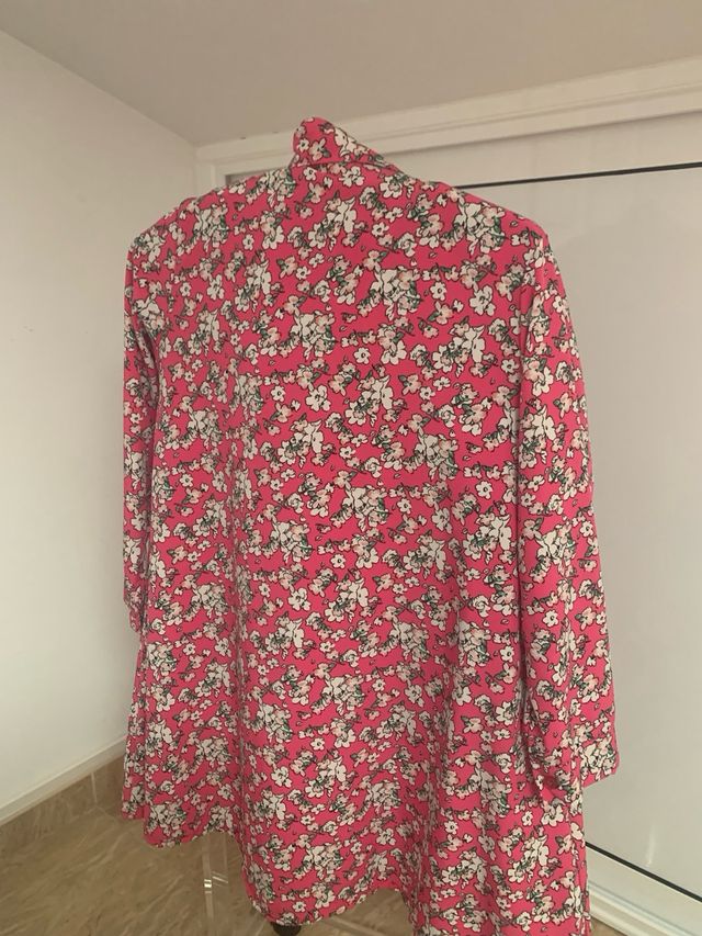 Blusa larga estampada flores rosa