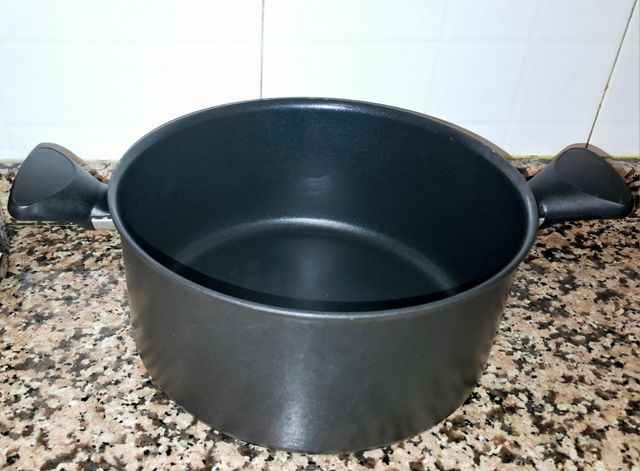 Cacerola Tefal reciclada 20cm