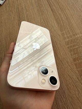 iPhone 13 Rosa Gold - Como Nuevo