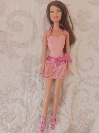 Muñeca amiga de Barbie