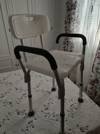 Silla baño - movilidad reducida