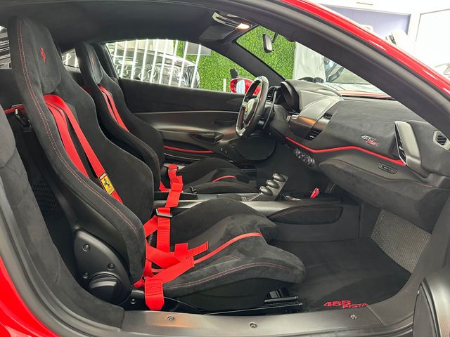 FERRARI 488 PISTA 720CV
