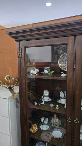 VITRINA RÚSTICA CASTELLANA