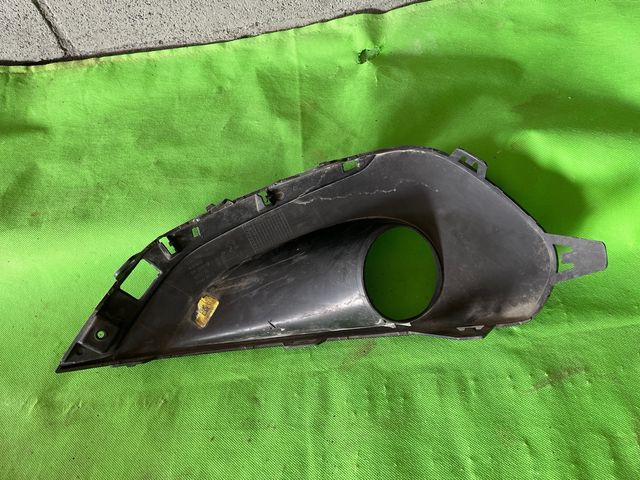 Moldura antiniebla Peugeot 208