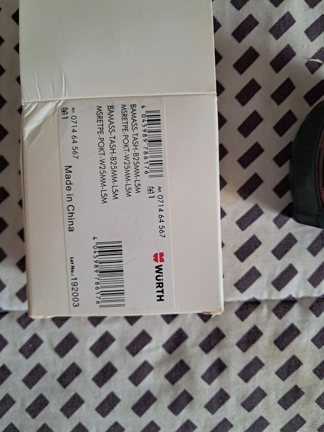 l metro la marca Wurth nuevo sin usar 