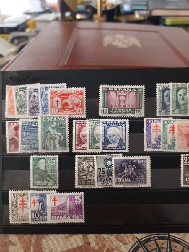 Lote Series Sellos España 1945-1947