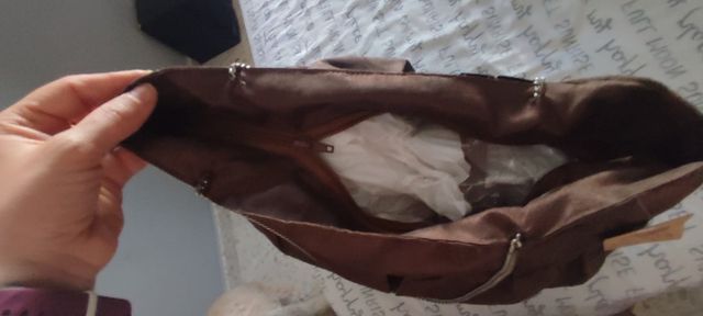 Bolso marrón grande - cadena