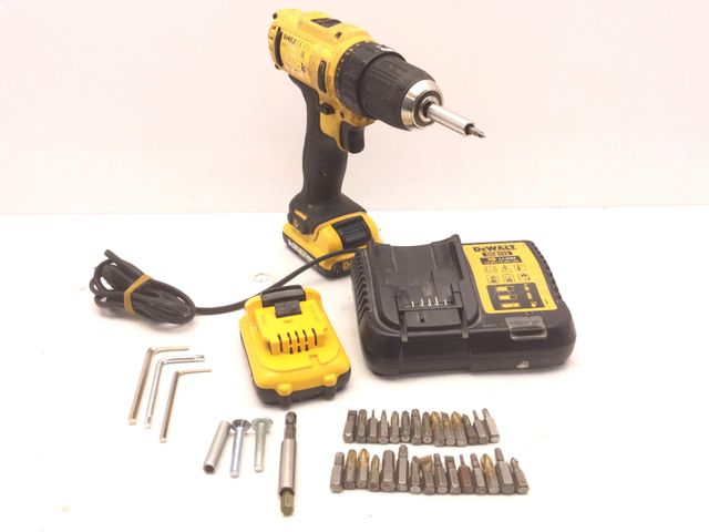 E614613-0 Atornillador A Bateria Dewalt Dcd710