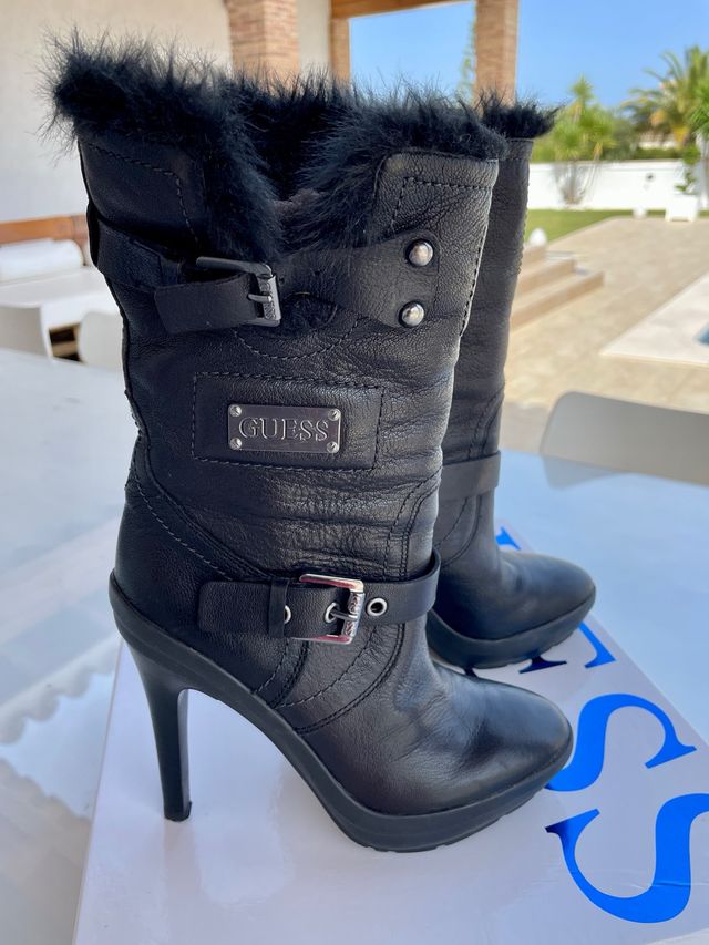 Botas GUESS negras tacón alto