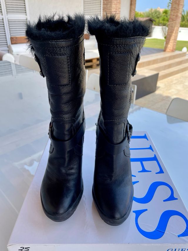 Botas GUESS negras tacón alto