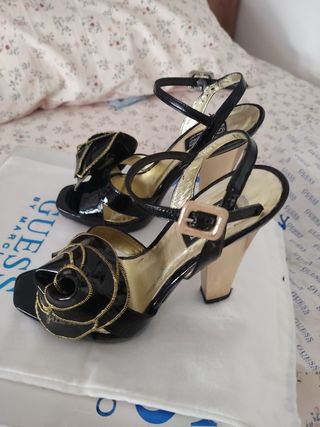 Sandalias Guess By Marciano negras