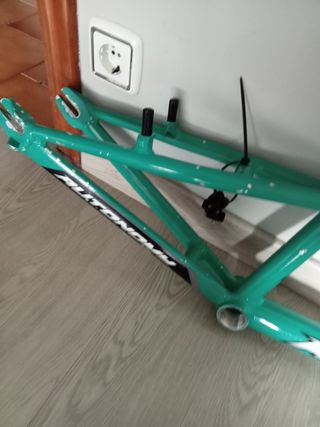Cuadro aluminio BMX Race Autonomy Pro XL