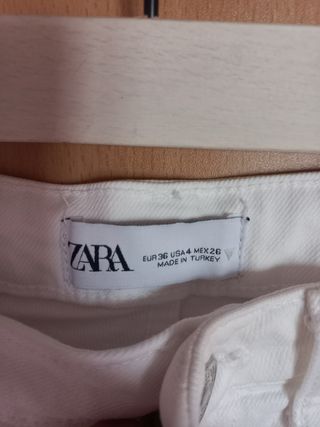 Pantalón Zara nuevo