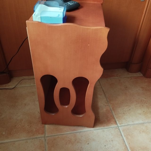 Mesita de teléfono madera