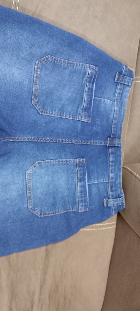 Jeans blu a gamba larga