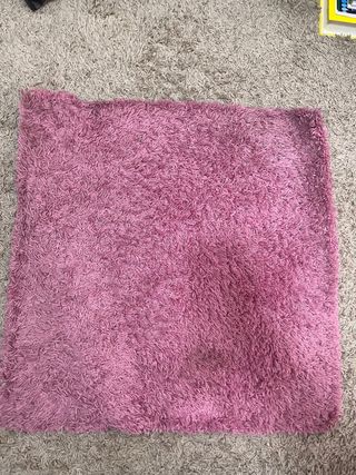 Alfombra rosa Ikea - Felpa