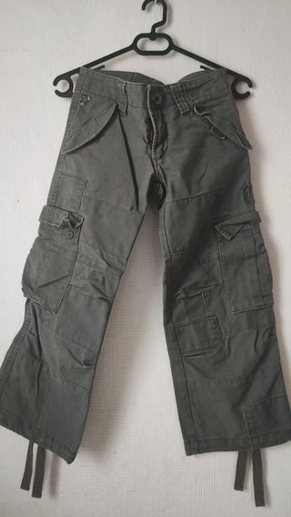 Pantalones cargo verde oliva