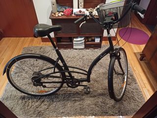 Dos Bicicletas paseo Decathlon negras