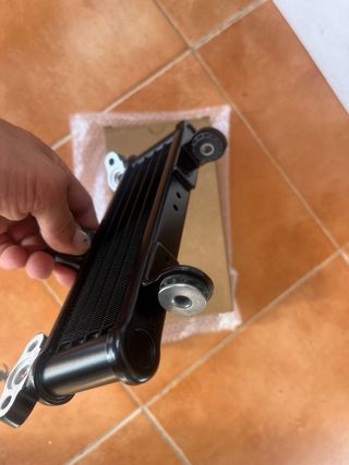 Radiador aceite Zontes T350/S350/GK350