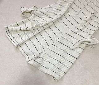 Mono Zara blanco rayas 