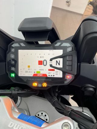 Ducati Multistrada V2S traveller a2