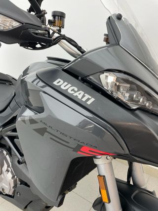 Ducati Multistrada V2S traveller a2