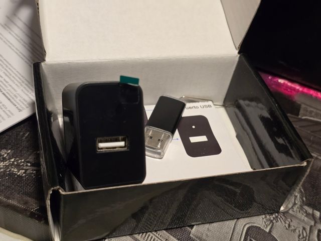 Cámara Espía WiFi Oculta