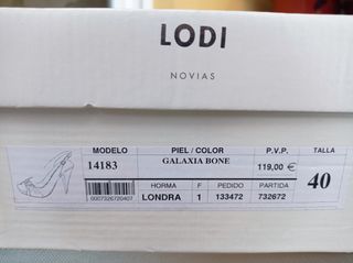 Zapatos Lodi novia color perla (beige), talla 40