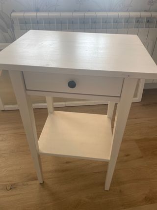 Mesitas de noche IKEA blancas