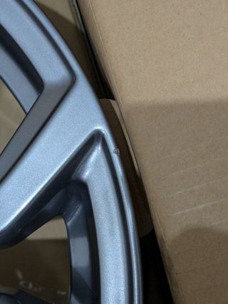 Llantas Originales Ford Fiesta MK8 7x17 ET 47.5 