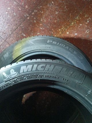  215 55 17 94W Michelin 