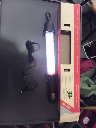 Lámpara LED portátil HL-1500