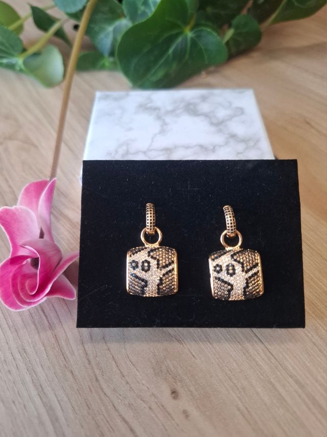 Pendientes leopardo dorados