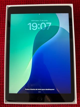 iPad 9ª Gen 64GB - Plata - Como Nuevo