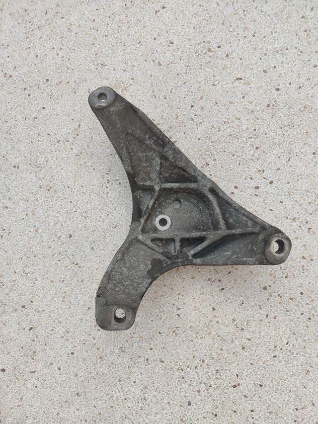 Soporte motor BMW E39 193cv