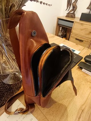 Bandolera marrón piel sintética