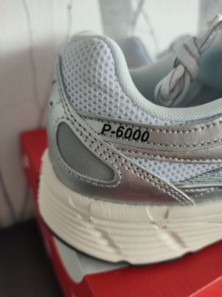 Zapatillas Nike P-6000 Plata/Blancas