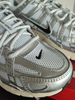 Zapatillas Nike P-6000 Plata/Blancas