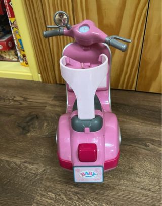Moto Vespa rosa juguete niña