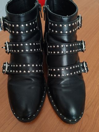 Botines negros tachuelas - 38