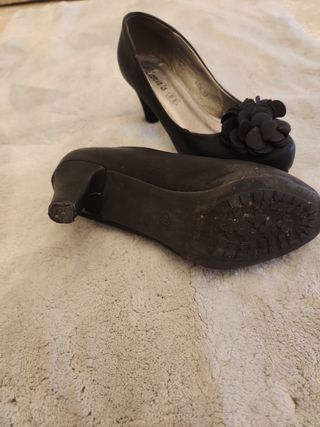 Zapatos Glara's negros tacón bajo