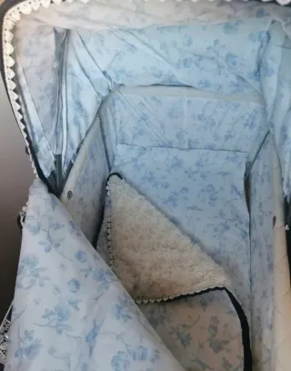 Carro bebé reborn plgable + bolsa, es el más alto