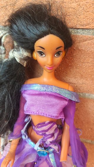 Bambola Jasmine Mattel 